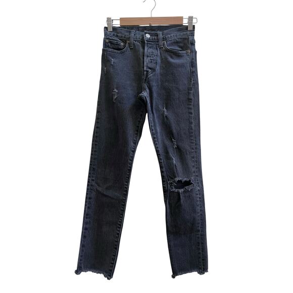 Levi’s Wedgie Icon Button Fly Black Wash Distressed Jean Size 24 Grunge Punk - Picture 2 of 12